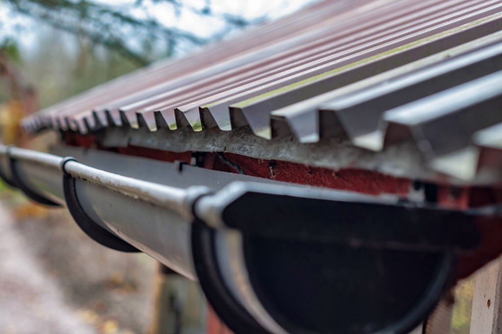 how long can a house go without gutters