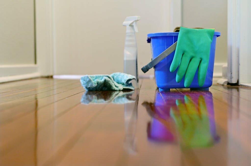 How To Clean Sticky Floors